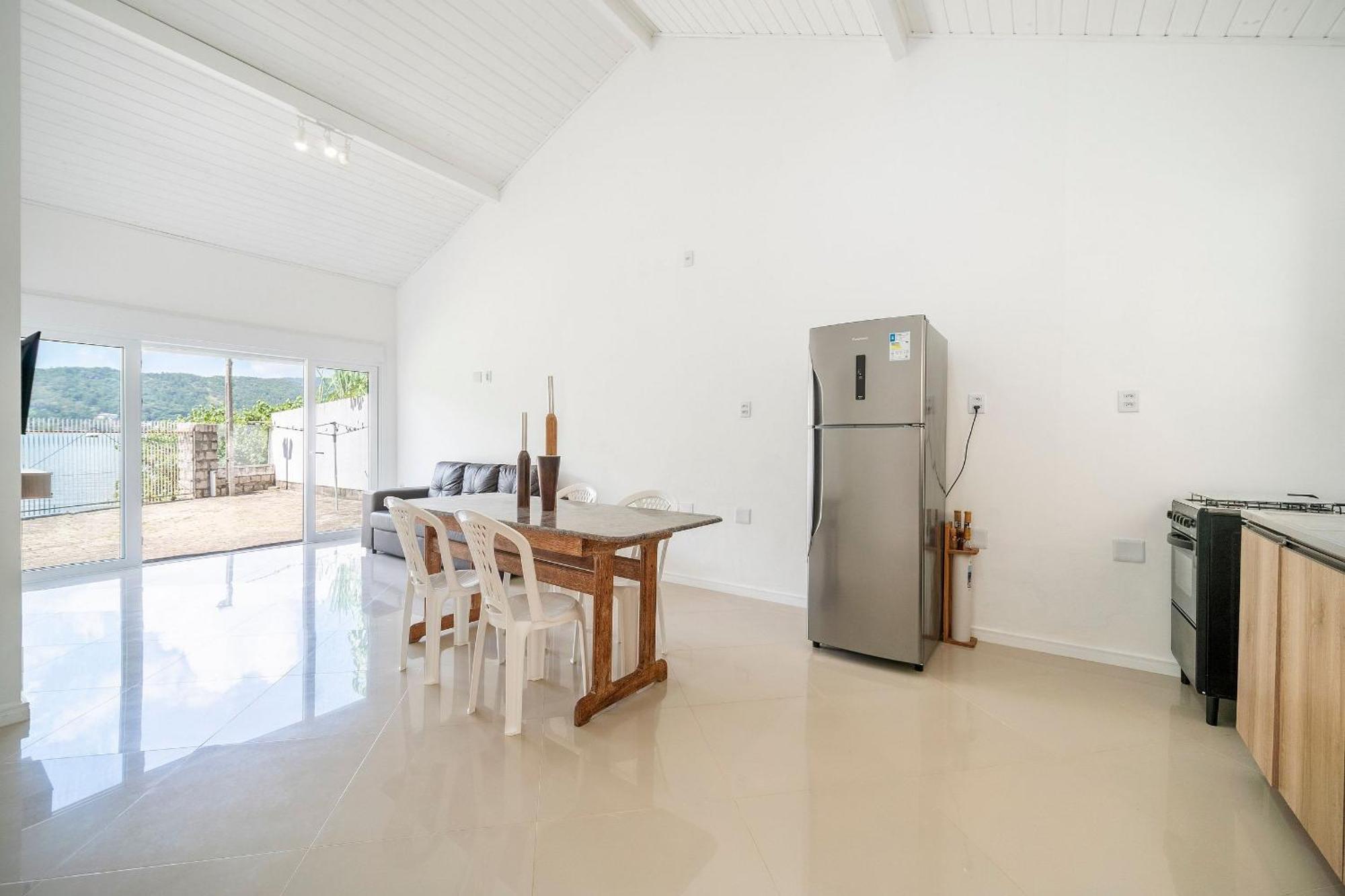 Casa Cerutti 3q Com Vista O Mar By Achei Casa de férias